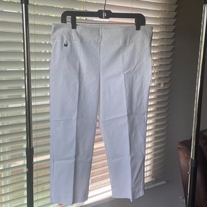 Rekucci White Capri
